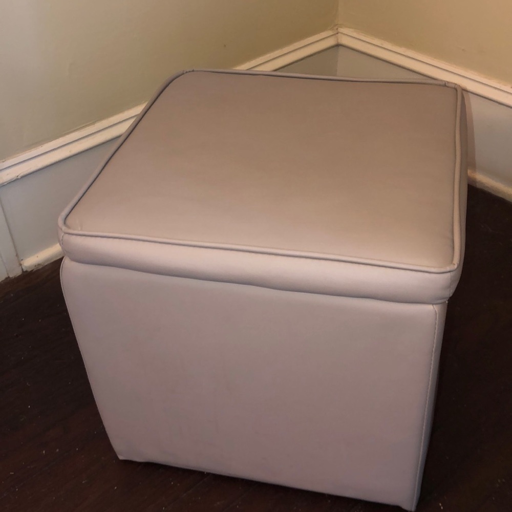 Storage Cube - Picture 2 of 3